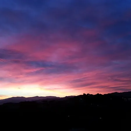 Gocce Di Luna Oda ve Kahvaltı Celle Ligure