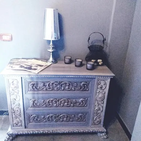 Gocce Di Luna Oda ve Kahvaltı Celle Ligure