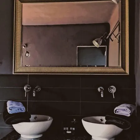 Gocce Di Luna 3* Celle Ligure