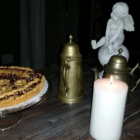 לינה וארוחת בוקר Gocce Di Luna 3*