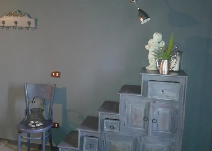 Gocce Di Luna Bed and Breakfast 3*